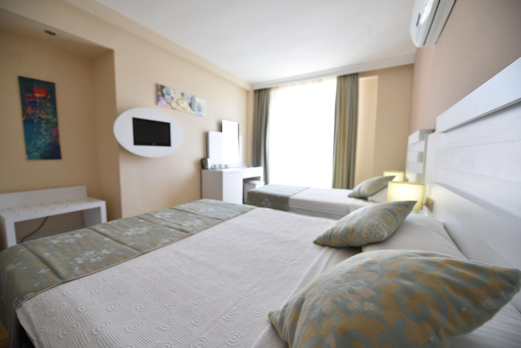 Sahra Su Holiday Village & Spa Ölüdeniz Extérieur photo