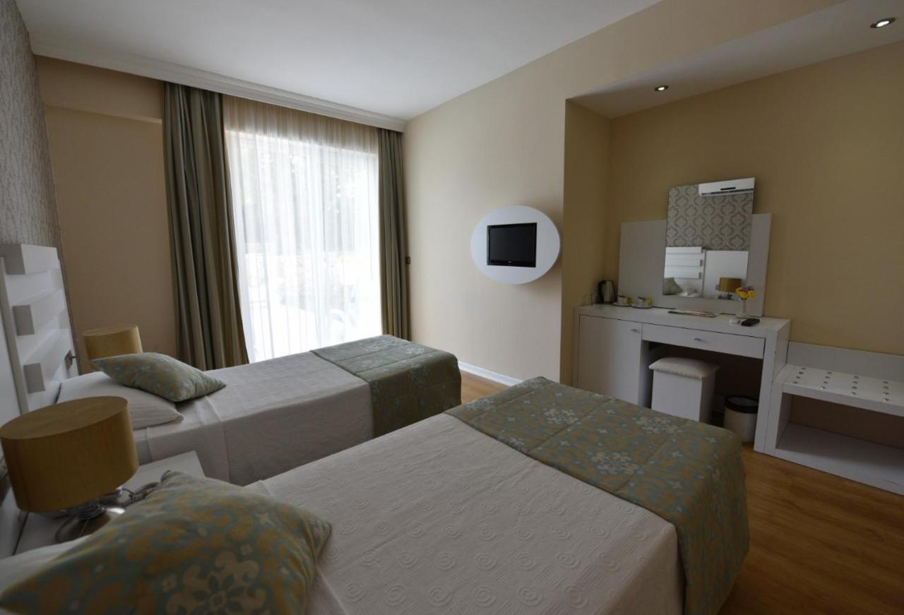 Sahra Su Holiday Village & Spa Ölüdeniz Extérieur photo