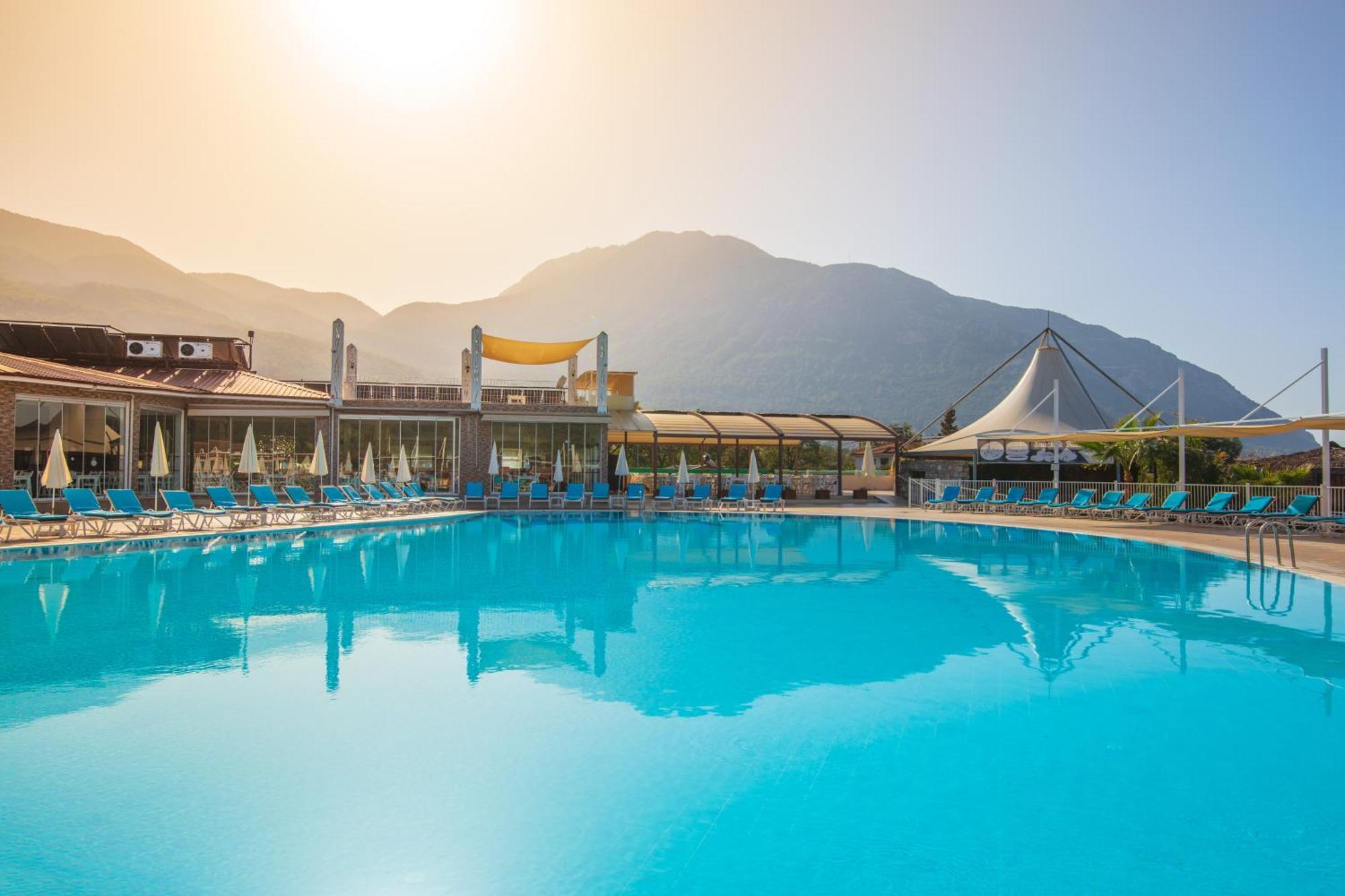 Sahra Su Holiday Village & Spa Ölüdeniz Extérieur photo